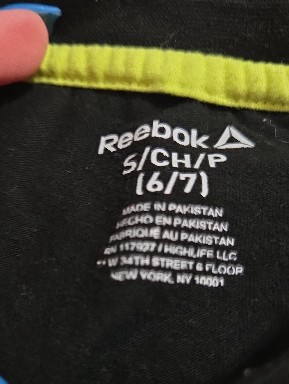 REEBOK ACTIVEWEAR TSHIRT - Picture 2 of 4